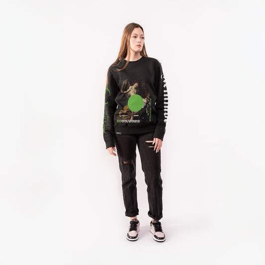 Amor Victorious Classic Crewneck